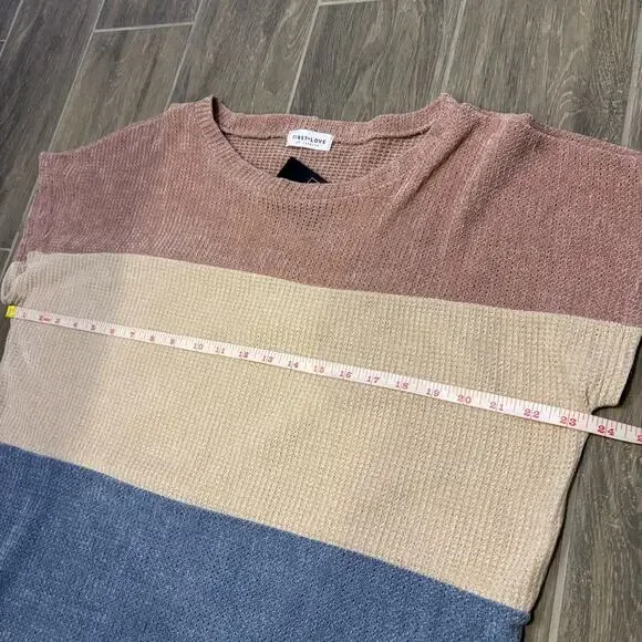 ⭐️ 3/$21 ⭐️ First Love Pink, Cream, and Blue Colorblock Sweater M NWT - Picture 5 of 9